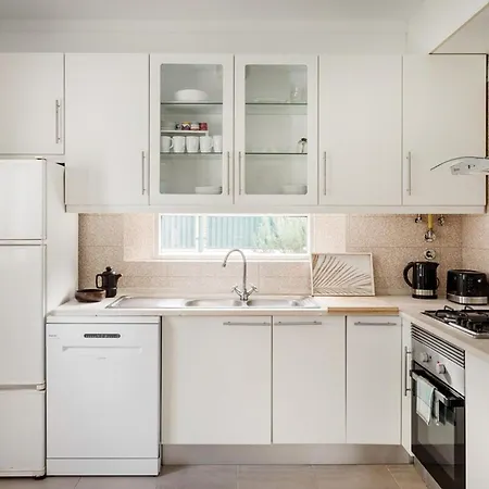 Apartamento Alapraia Garden & Family | *